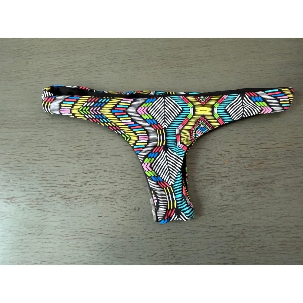 L Space Itsy Cut Bikini Bottom XS Geometric Tribal Print Multi Color Low Rise